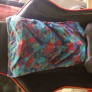 Women's small floral tube top